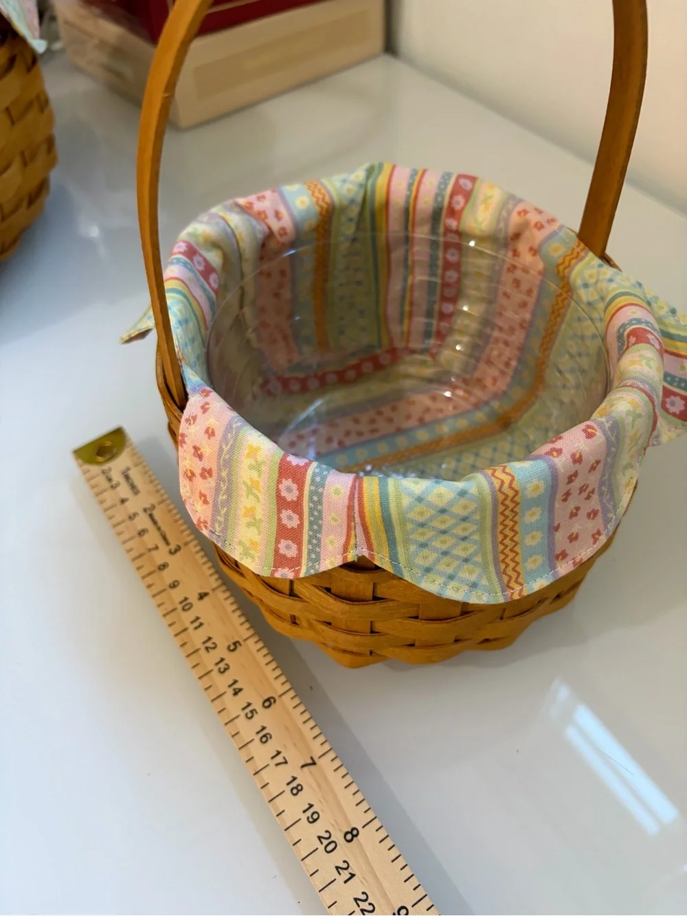 Longaberger 2008 Woven Easter Basket with Multicolor Pastel Liner
